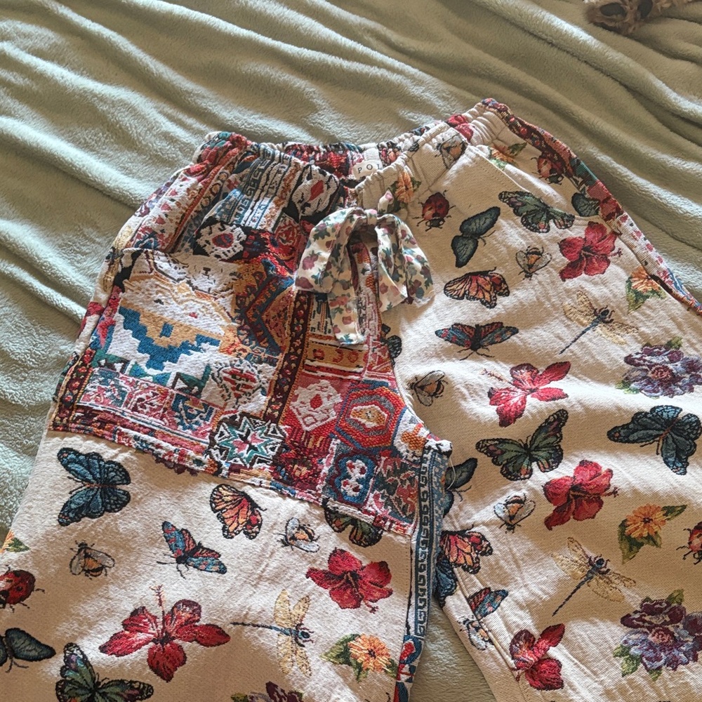 POL Multicolor Butterfly and Floral Pants